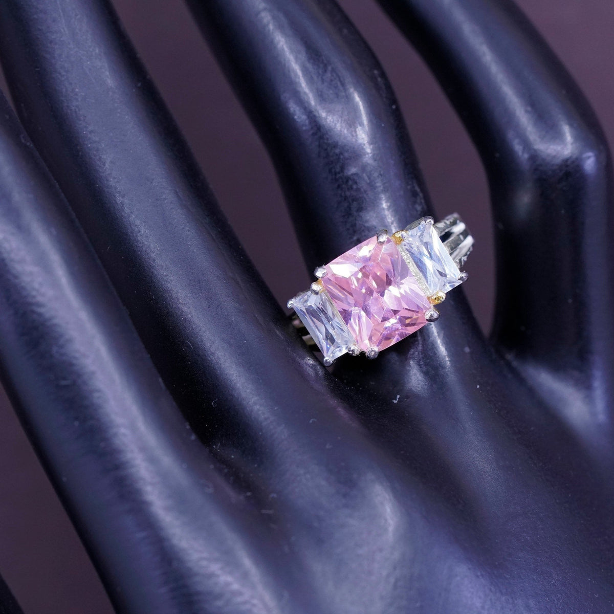 Size 7, vintage Sterling 925 silver ring with pink crystal and clear cz