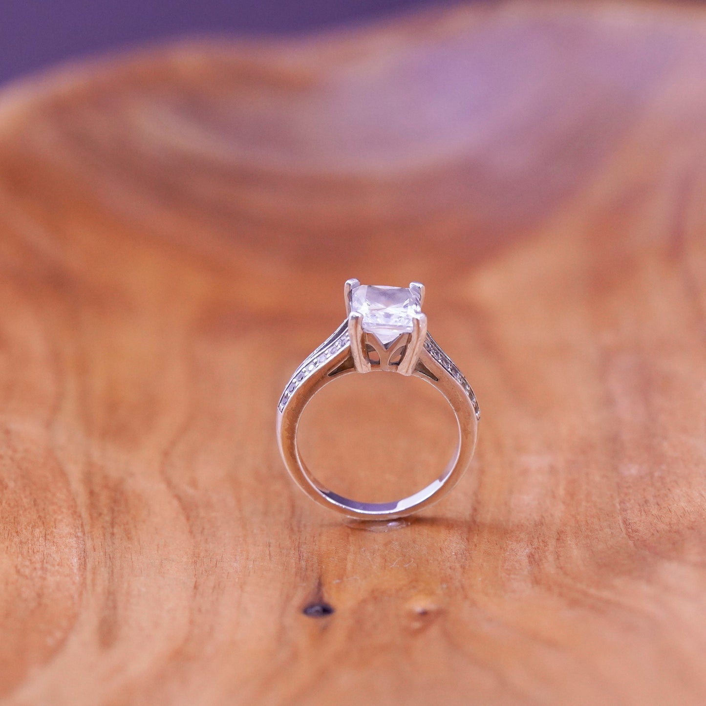 Size 6, vintage Sterling 925 silver anniversary engagement ring with cluster cz