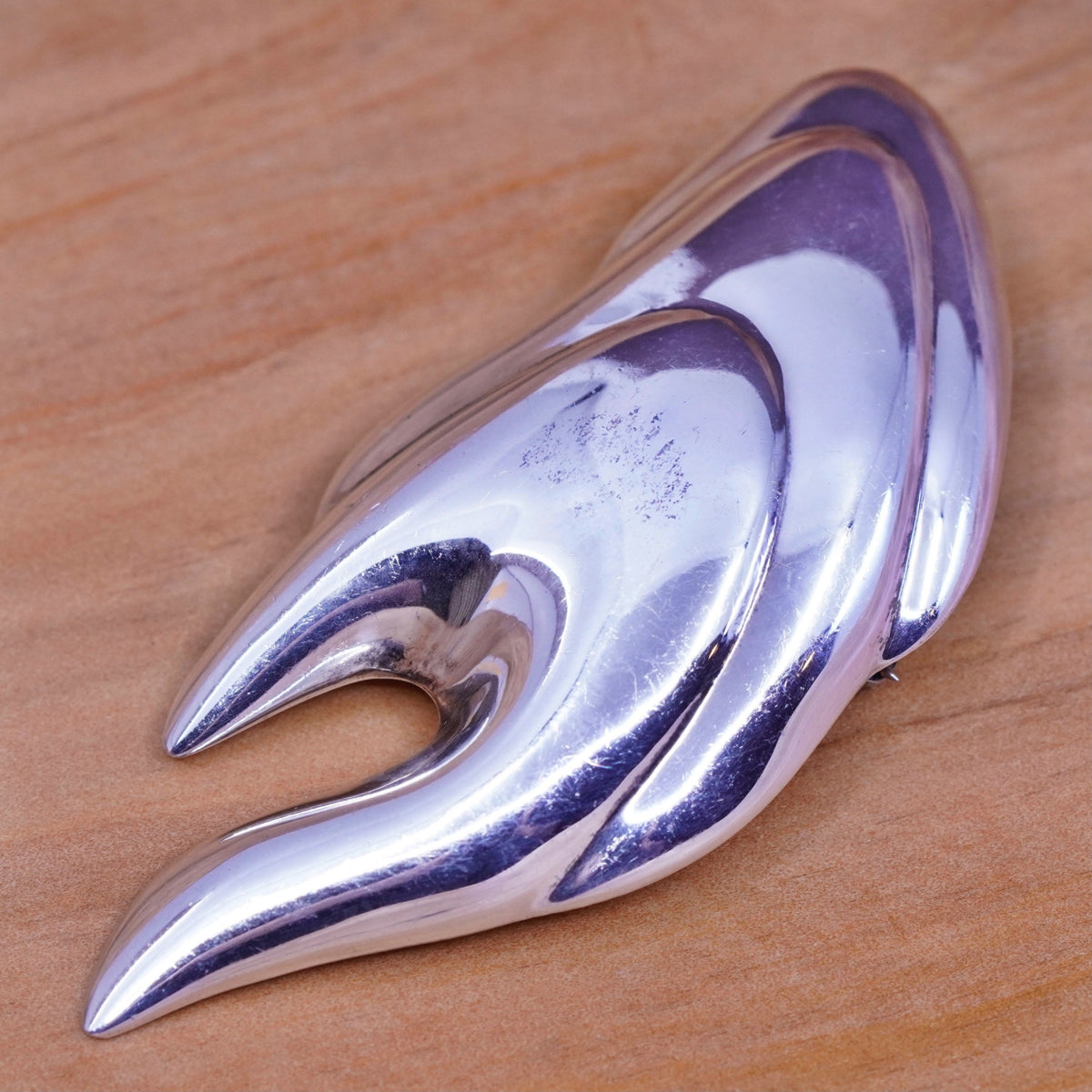 Vintage modern handmade puffy sterling 925 silver wavy brooch pin