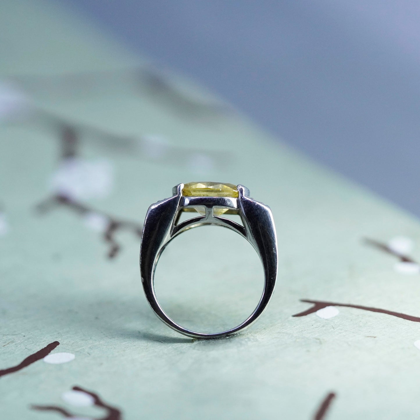 Size 5, vintage Sterling 925 silver band ring with citrine and cz