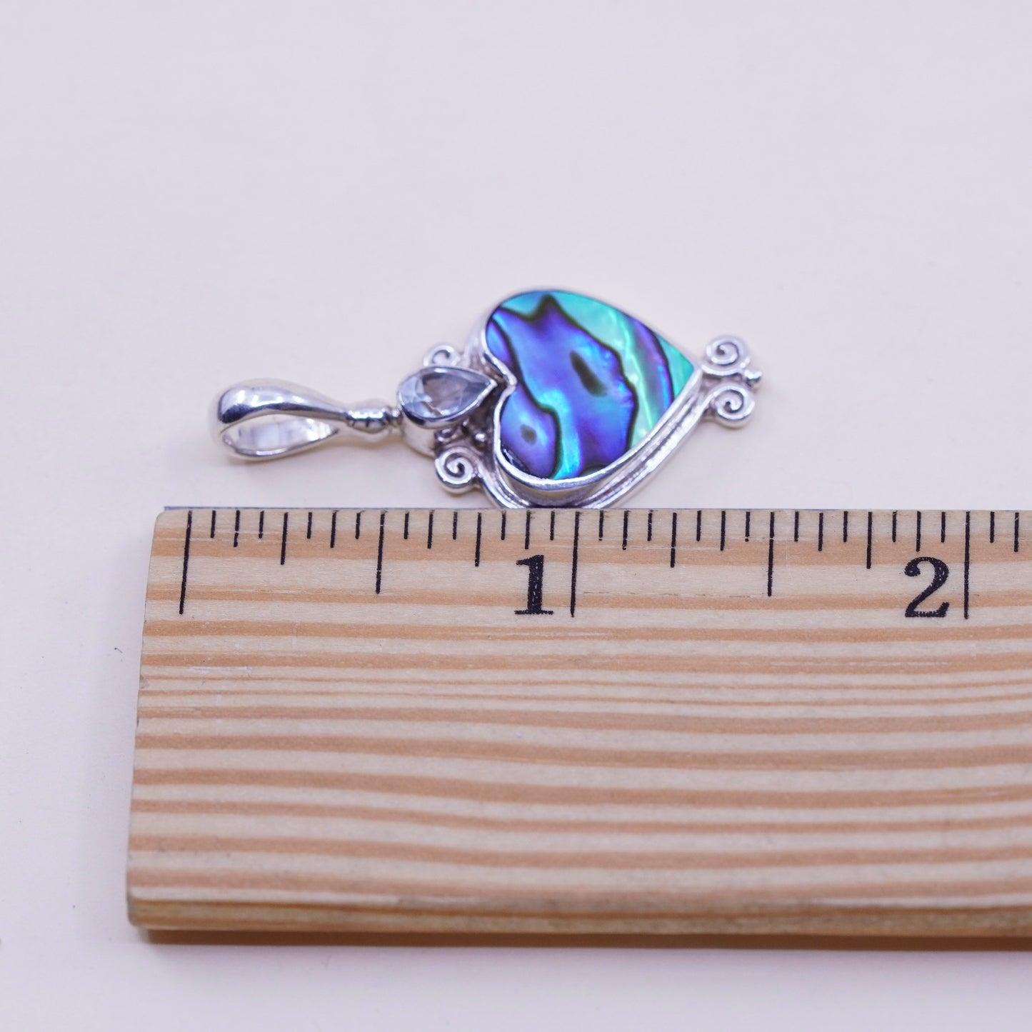 Vintage sajen Sterling 925 silver heart pendant with abalone and topaz