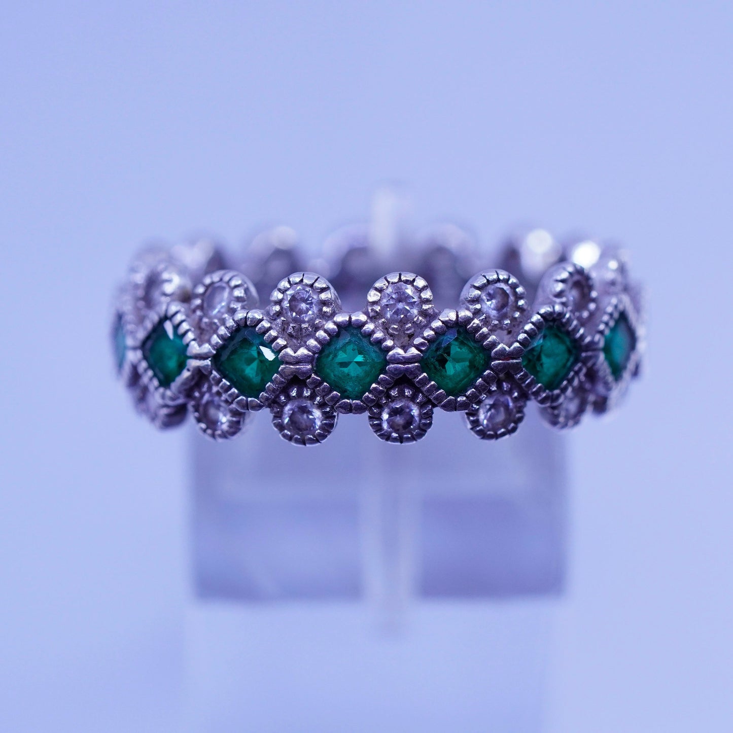 Size 10, vintage Sterling 925 silver handmade band ring with cluster green Cz
