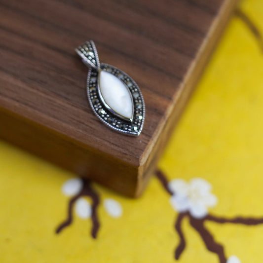 Vintage Sterling 925 Silver Handmade Pendant with moonstone and marcasite