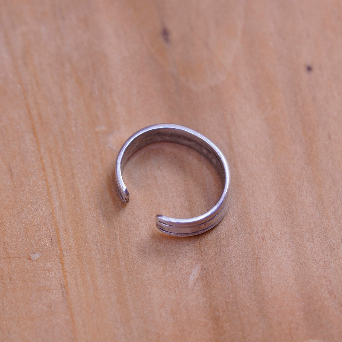 Size 3, vintage Sterling silver handmade ring, solid 925 silver band, open end