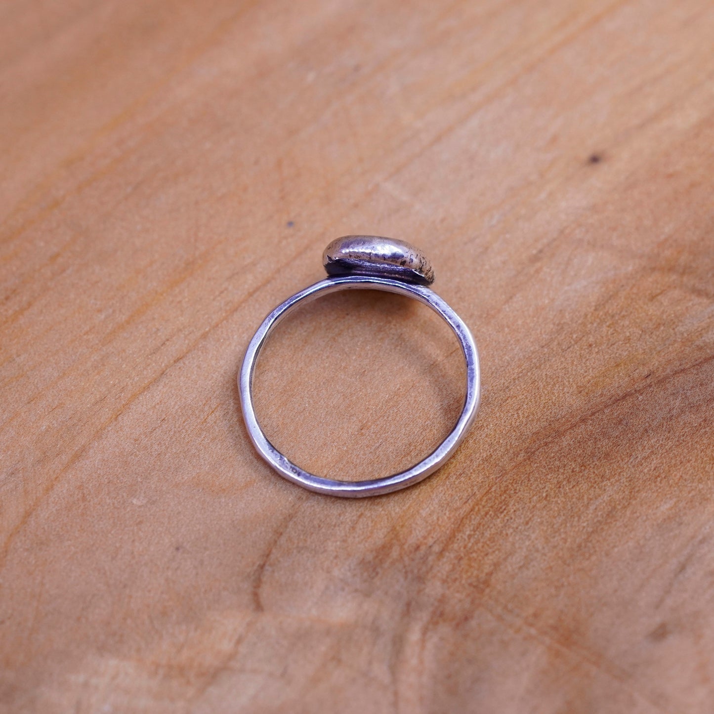 Size 4.75, vintage Sterling silver ring, 925 initial letter “AML” band