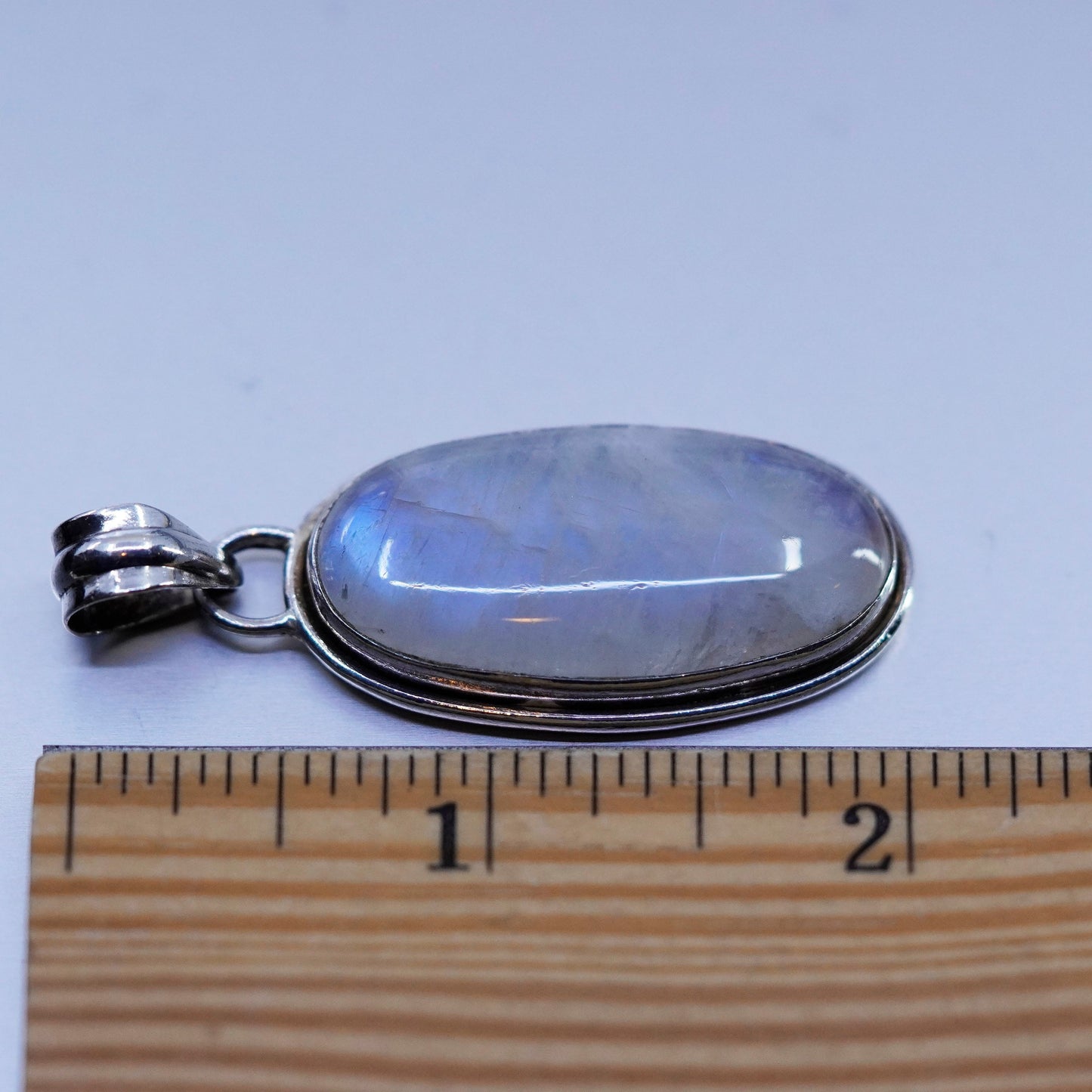Vintage sterling 925 silver handmade pendant with oval moonstone