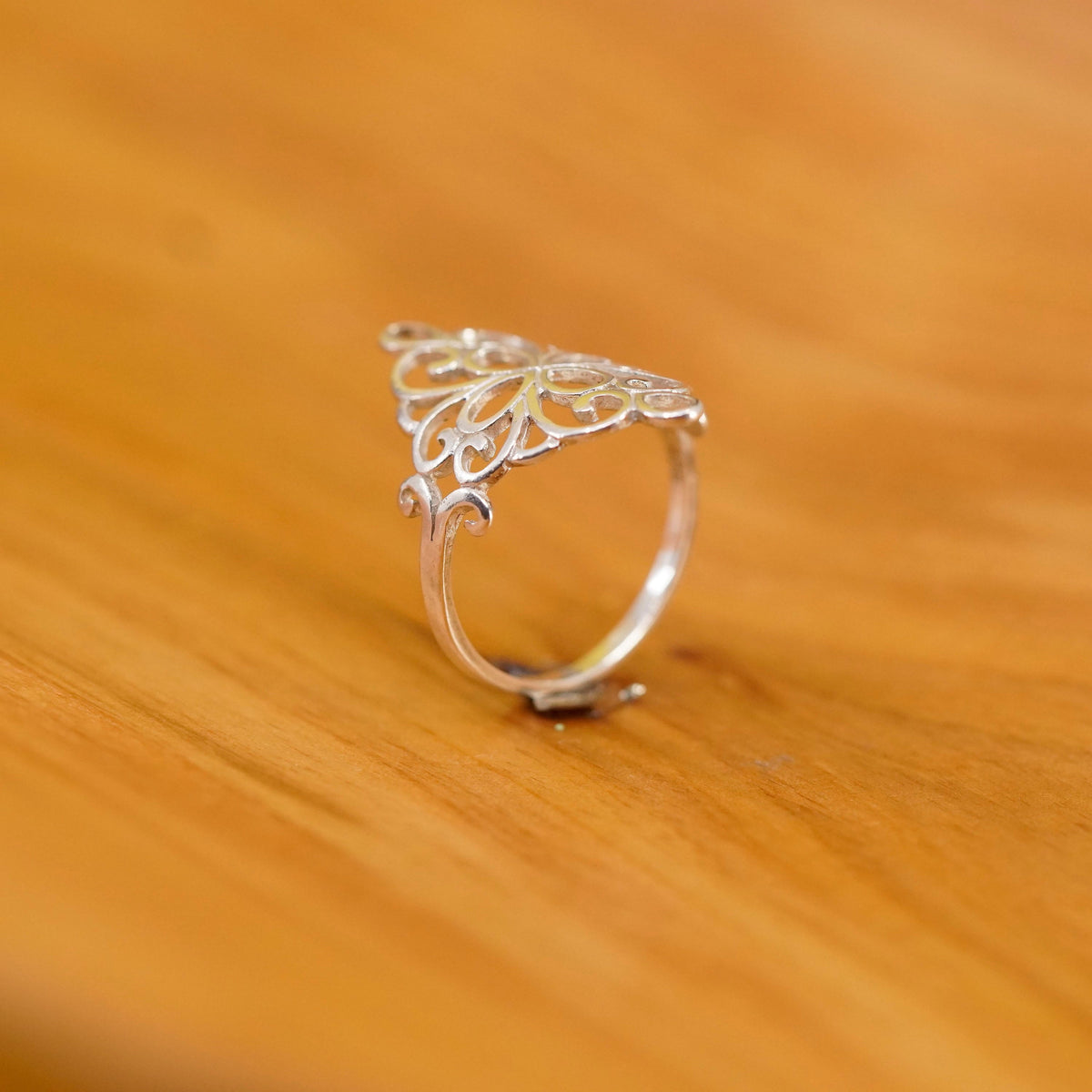 Size 6, Sterling silver handmade ring, southwestern 925 filigree swirl band