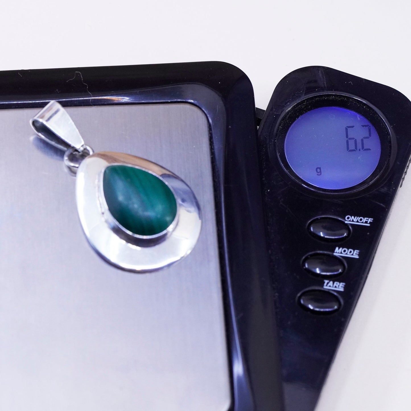 Native American Navajo Ella Peter Sterling 925 silver pendant teardrop malachite