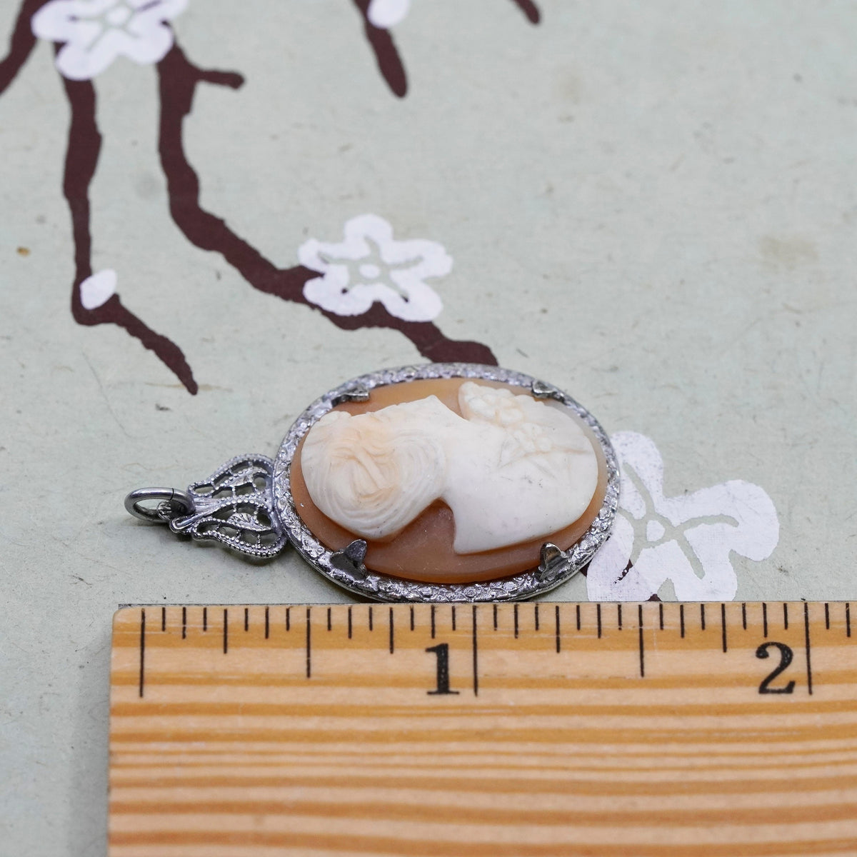 Italy Sterling silver handmade pendant, 925 oval brooch cameo carnelian woman
