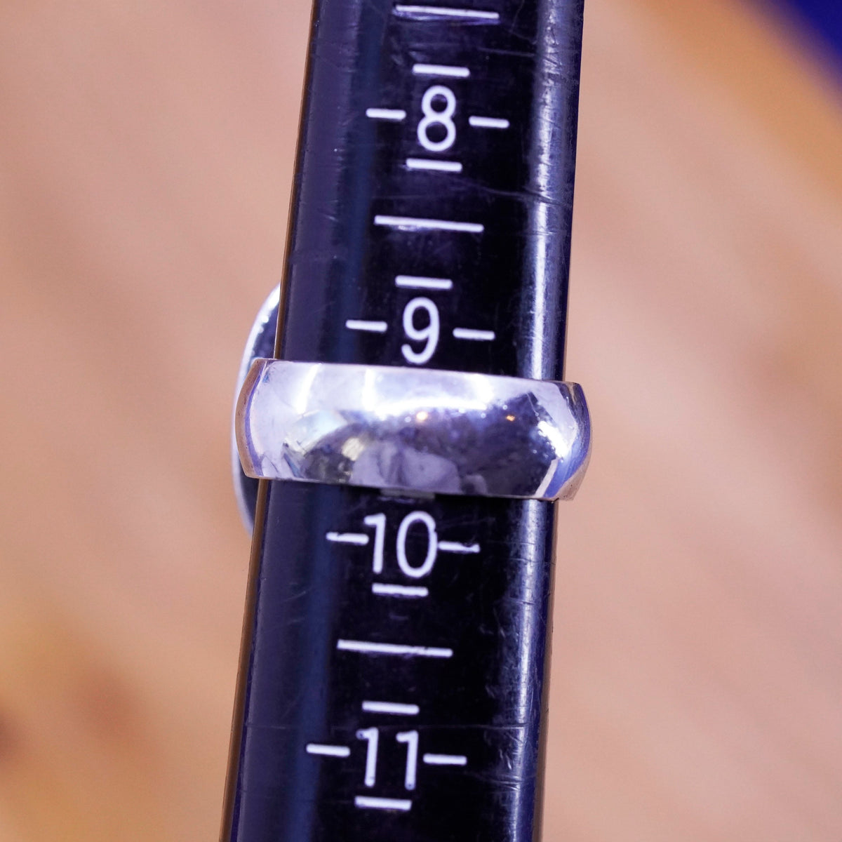 Size 9.25, vintage sterling 925 silver handmade ring with oval moonstone