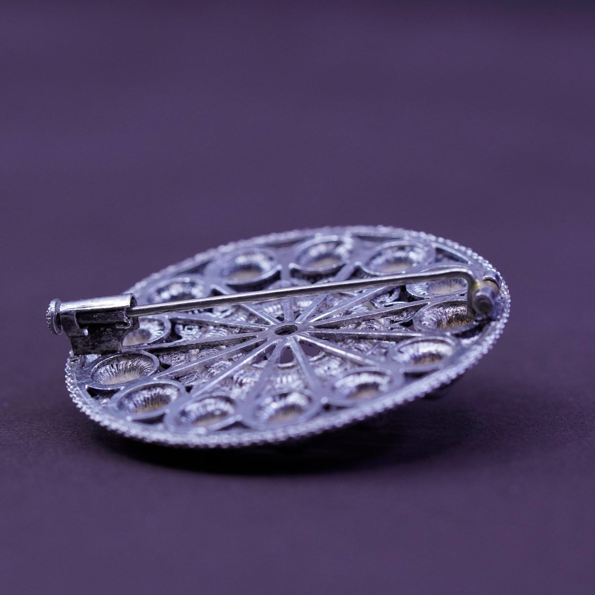 Vintage handmade sterling silver round shaped filigree bead brooch