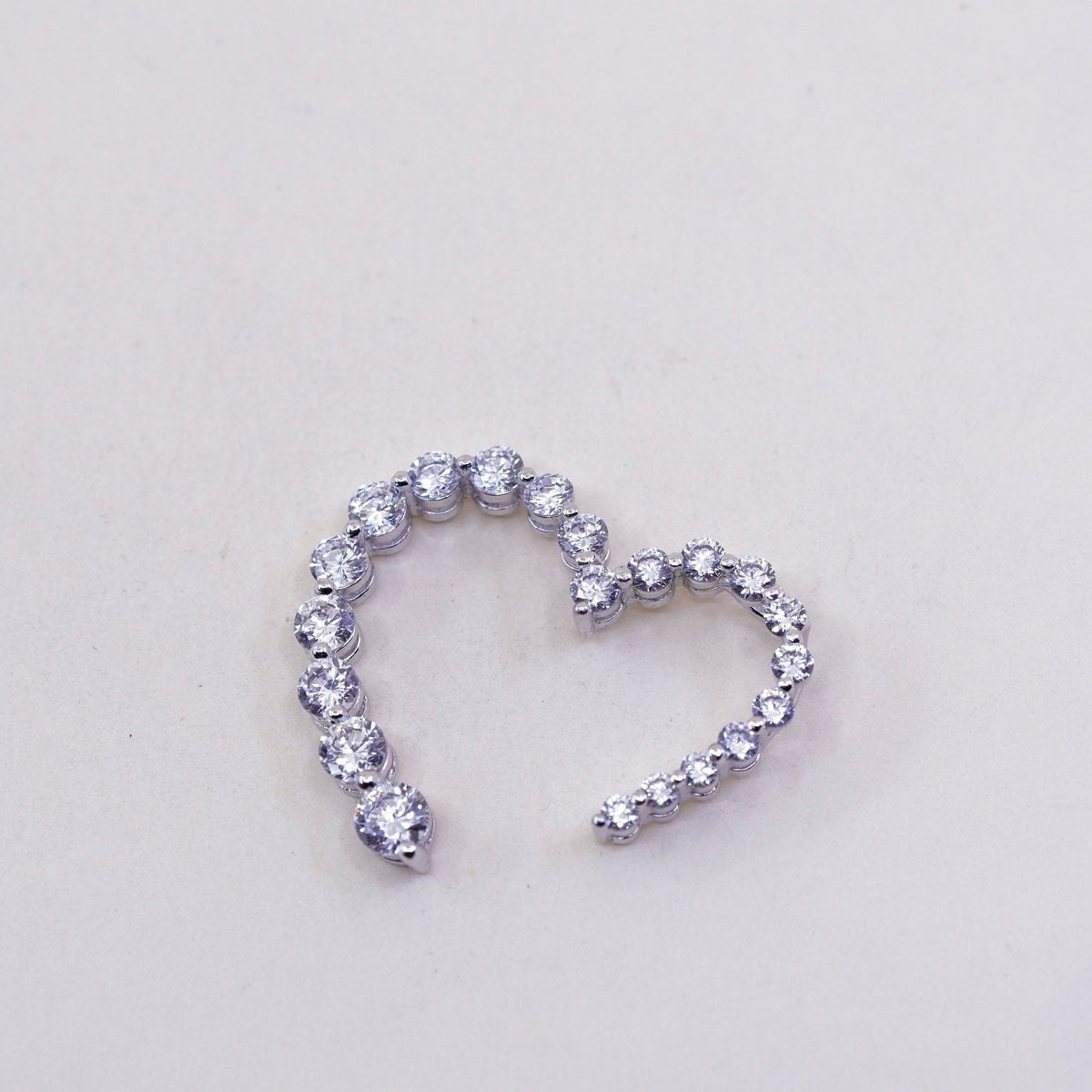 Vintage sterling 925 silver heart pendant round with cut clear Cz