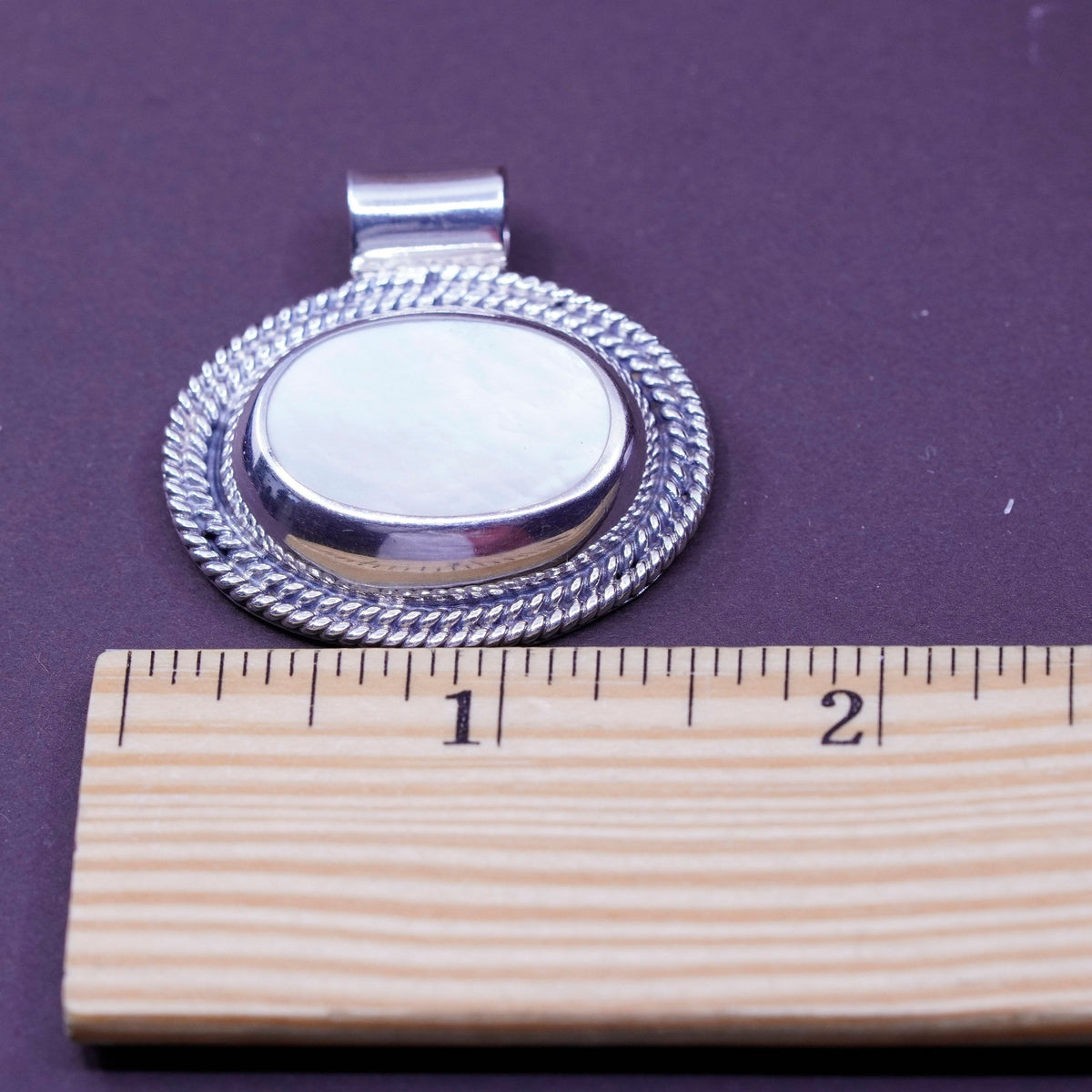 Vintage Sterling 925 silver handmade pendant with mother of pearl and cable
