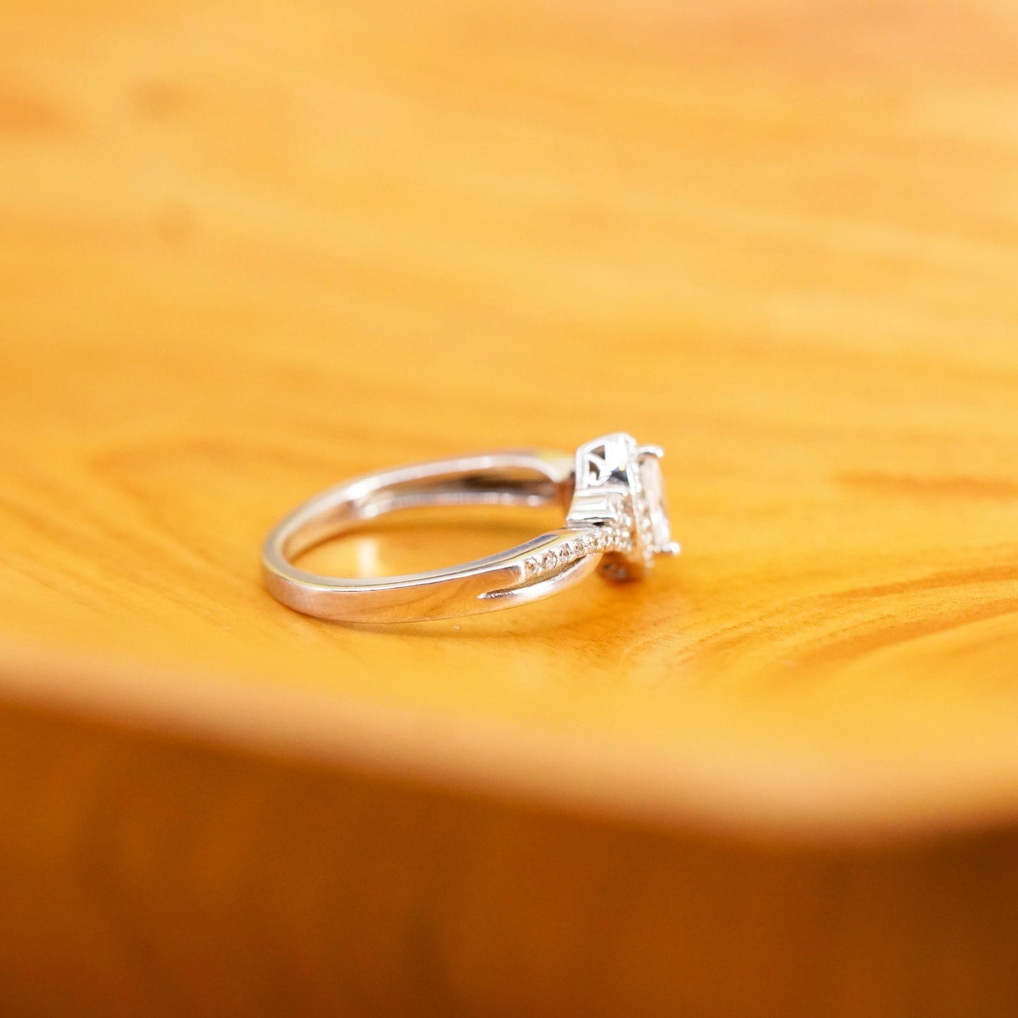 Size 7.25, vintage Sterling 925 silver anniversary engagement ring cluster cz