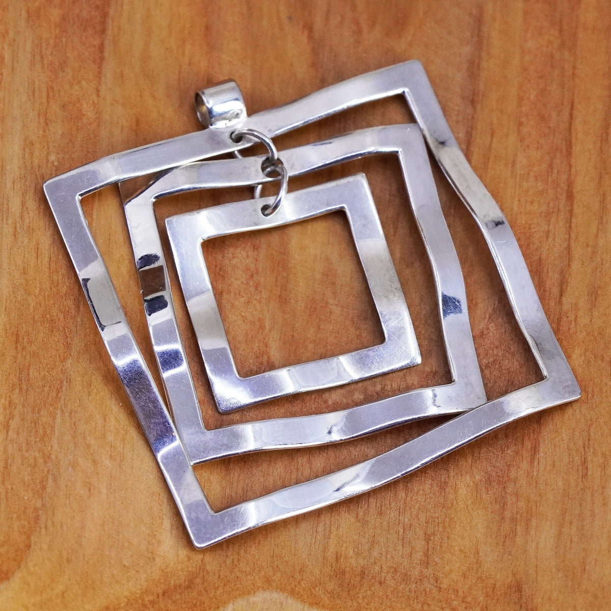 Vintage modern elegant Sterling silver 925 multi wavy square pendant