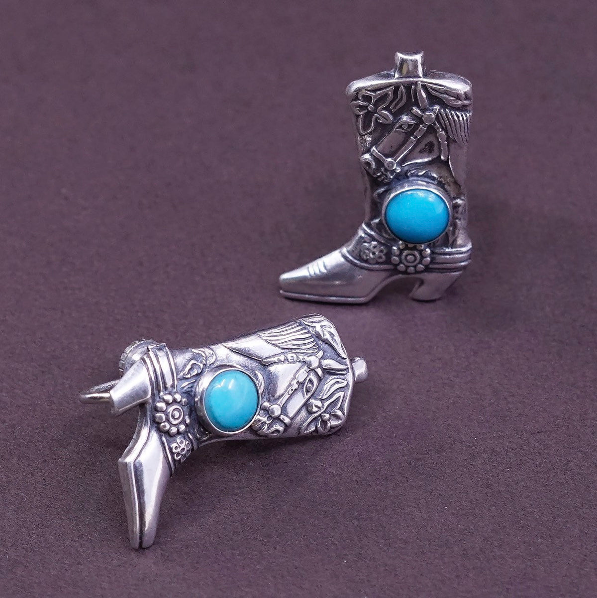 Native American Sterling silver screw earrings Navajo 925 westerner riding boot
