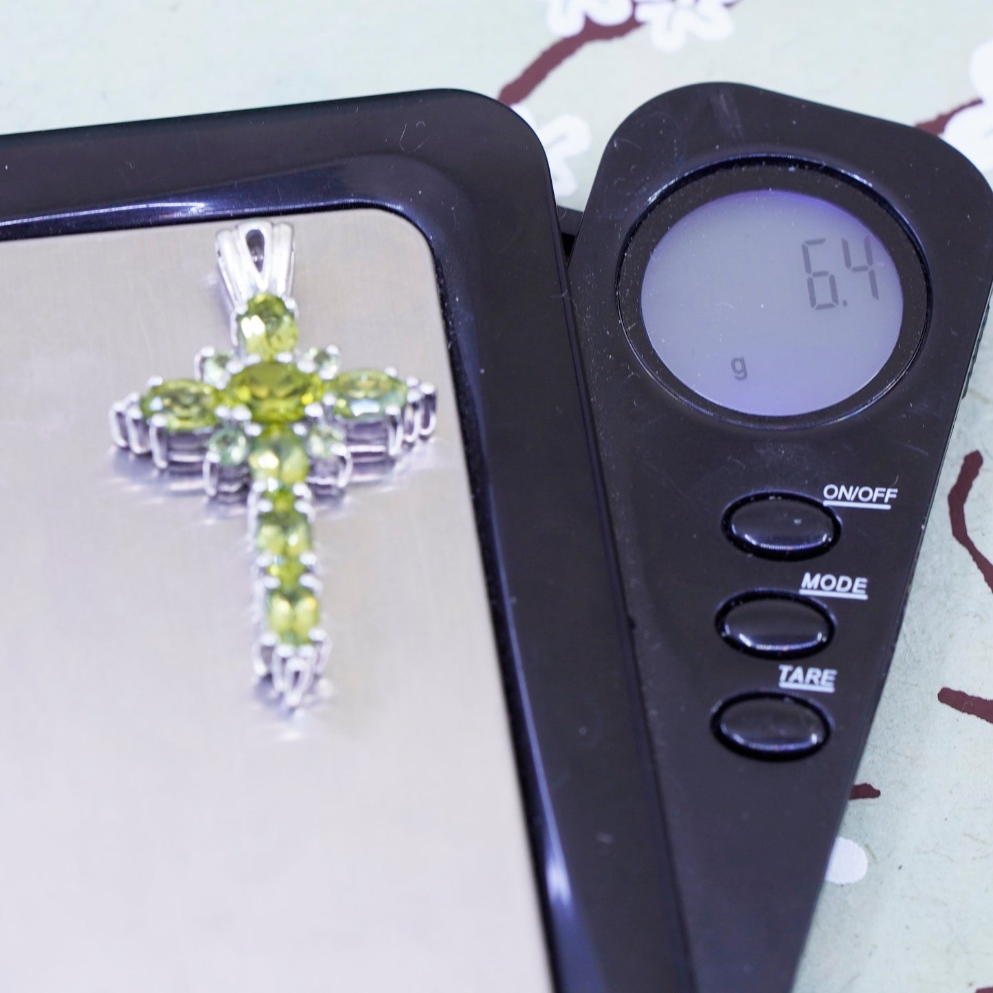 Vintage Sterling 925 silver handmade cross pendant with peridot inlay