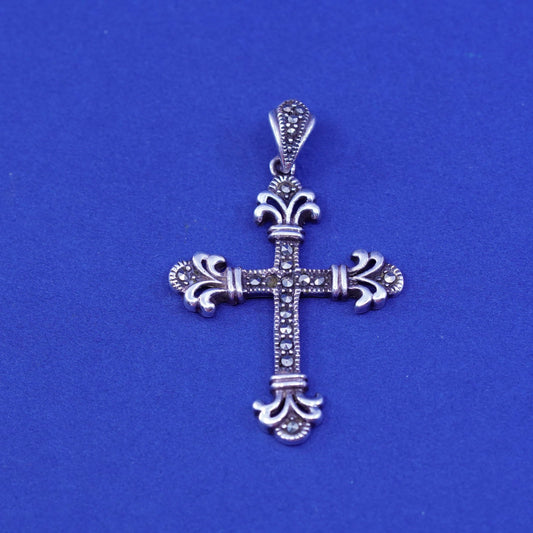 Vintage Sterling 925 silver handmade pendant with marcasite cross pendant