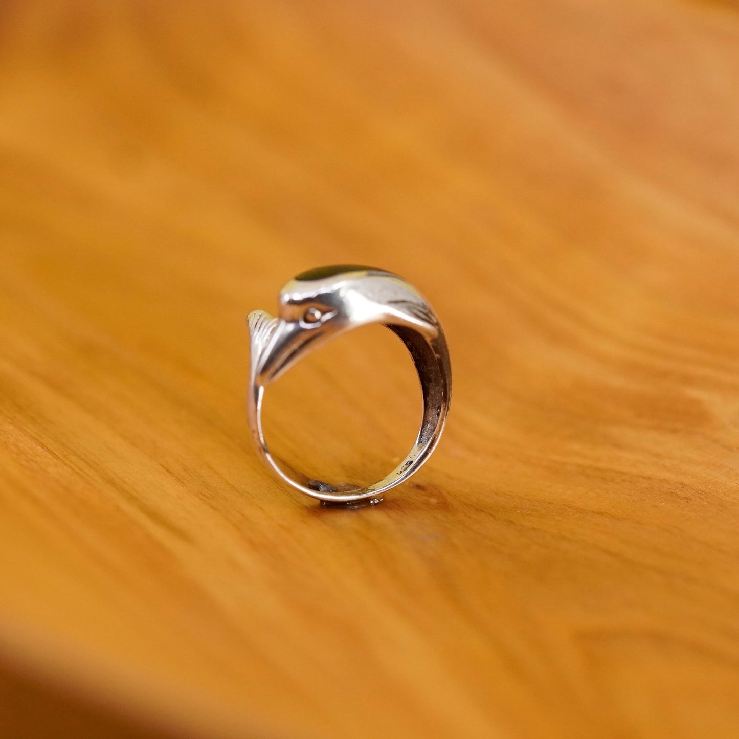 Size 8, vintage Sterling 926 silver handmade dolphin ring band with obsidian