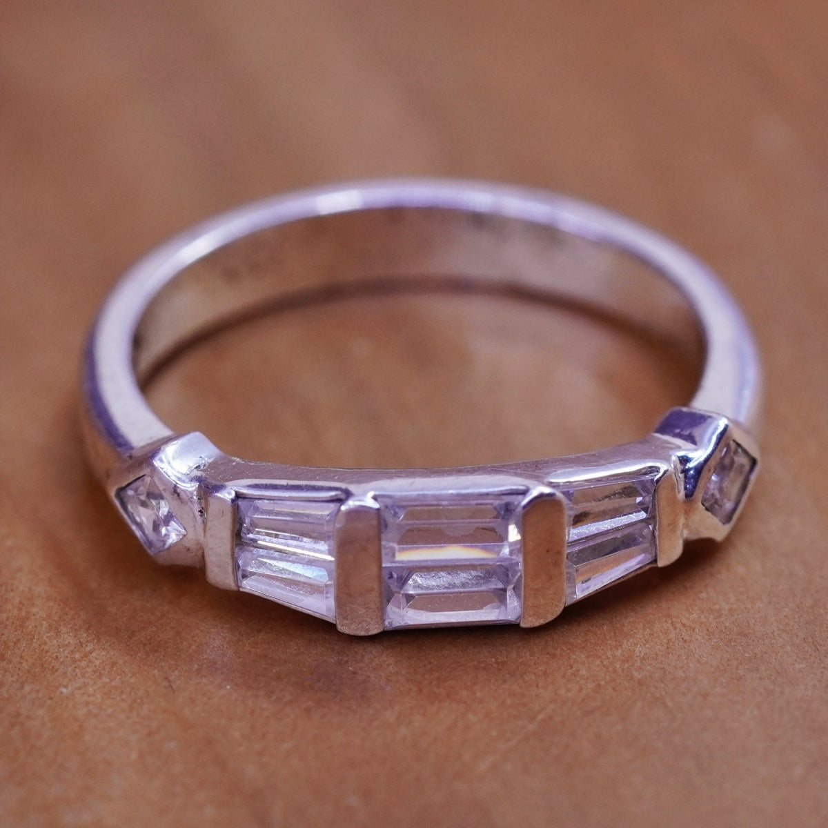 Size 5, vintage Sterling silver ring, 925 band with cz