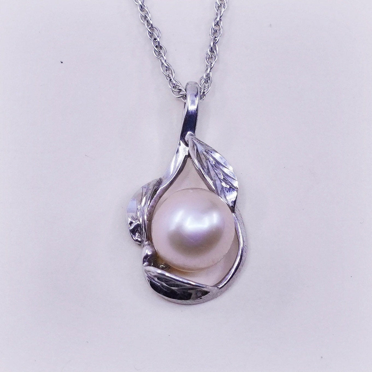 18”, vintage sterling 925 silver Singapore chain necklace pearl leaf pendant