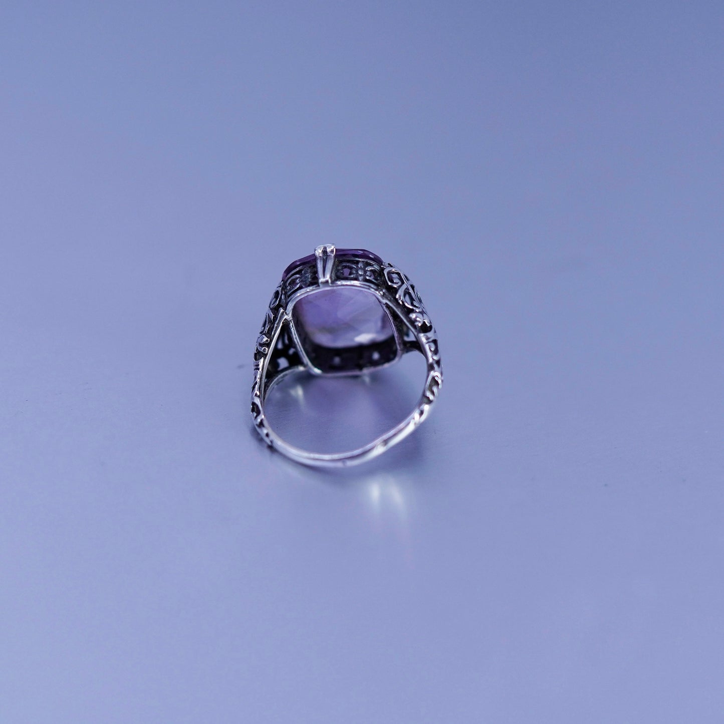 Size 6, vintage Sterling 925 silver handmade filigree ring with amethyst