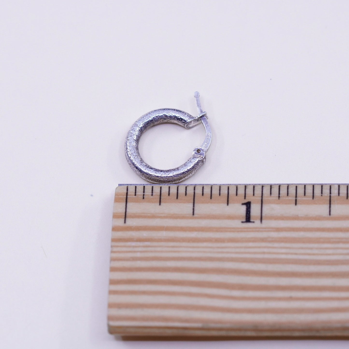 0.5”, Vintage Italy sterling silver loop earrings, textured 925 hoops, huggie