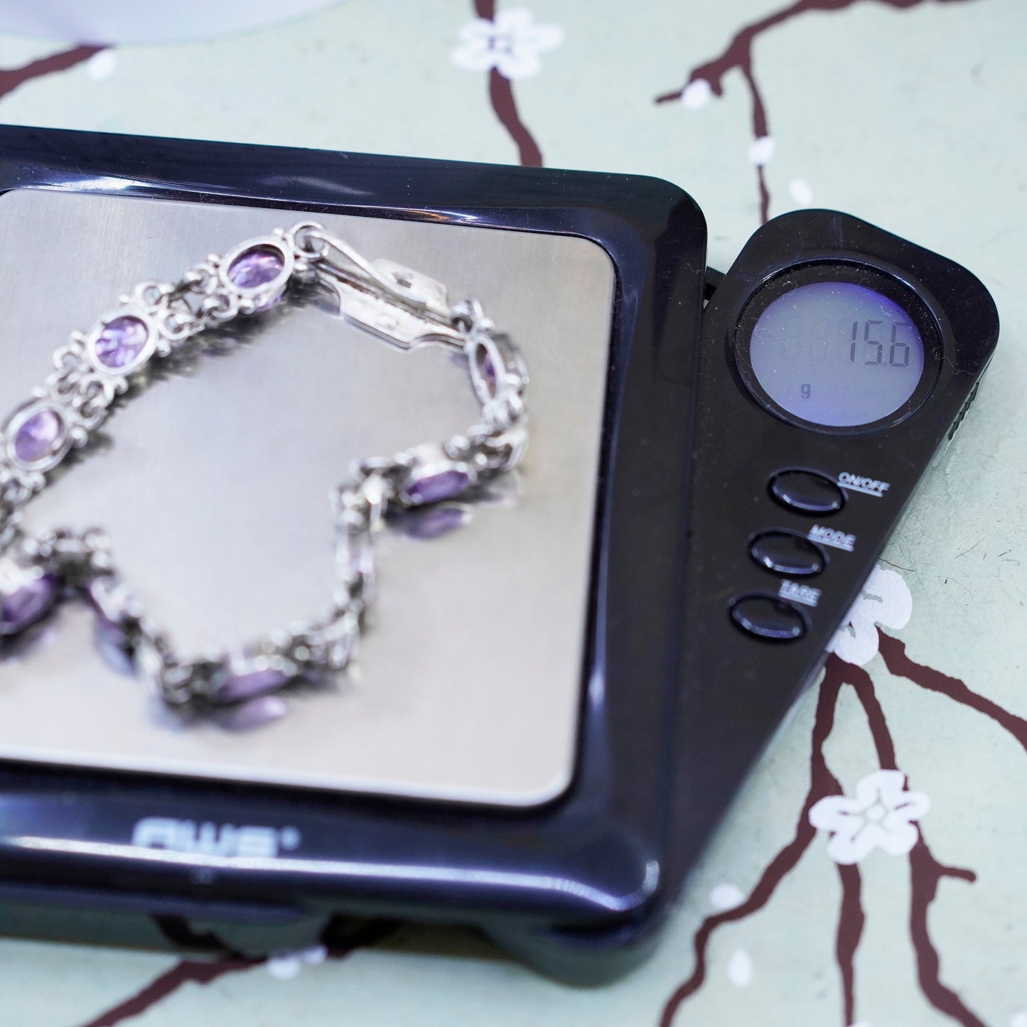 7.25”, Vintage Sterling 925 silver handmade bracelet with amethyst