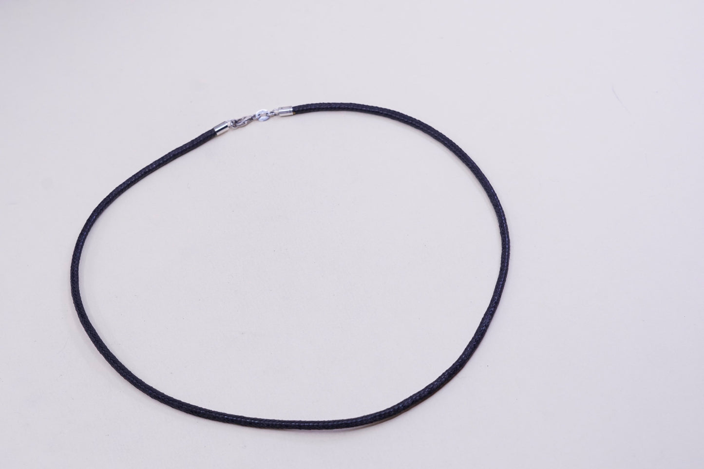 18”, Vtg Sterling 925 Silver Clasp W/ black linen Necklace