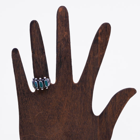 Size 5, vtg sterling silver Native American 925 band ring oval turquoise beads