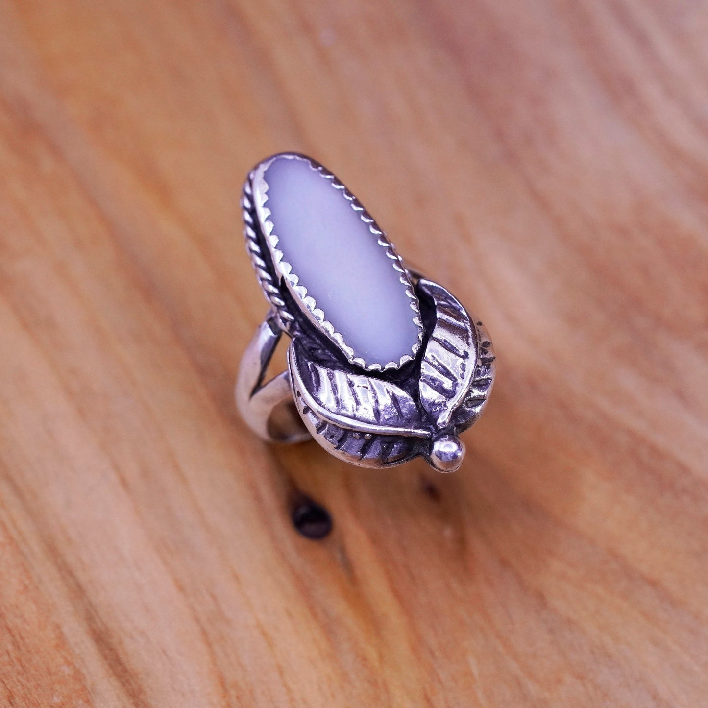 Size 6.25, Sterling 925 silver ring, jewelry, southwestern mother of pearl leaf