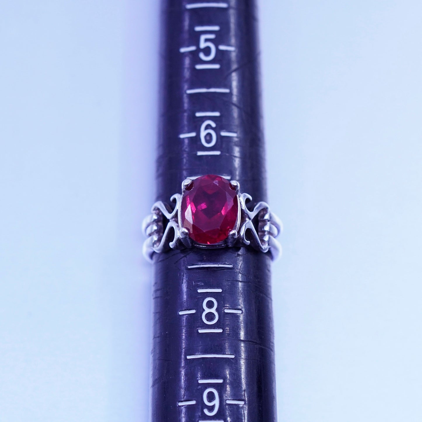 Size 7, vintage Sterling 925 silver filigree ring with ruby