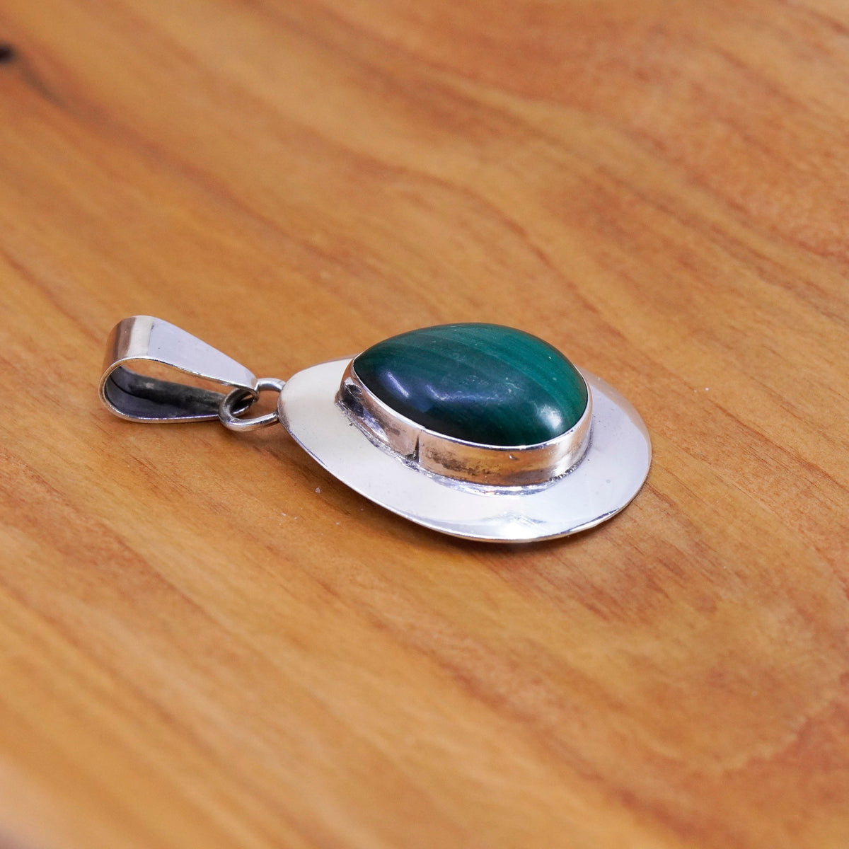 Native American Navajo Ella Peter Sterling 925 silver pendant teardrop malachite