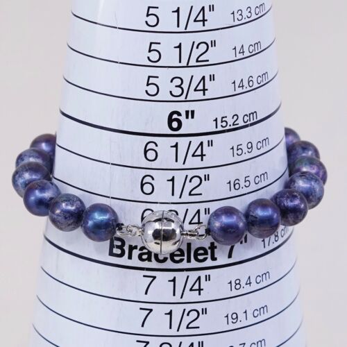 6.75”, Vtg Silver Tone Handmade bracelet W/ Black Pearl N Metallic Closure