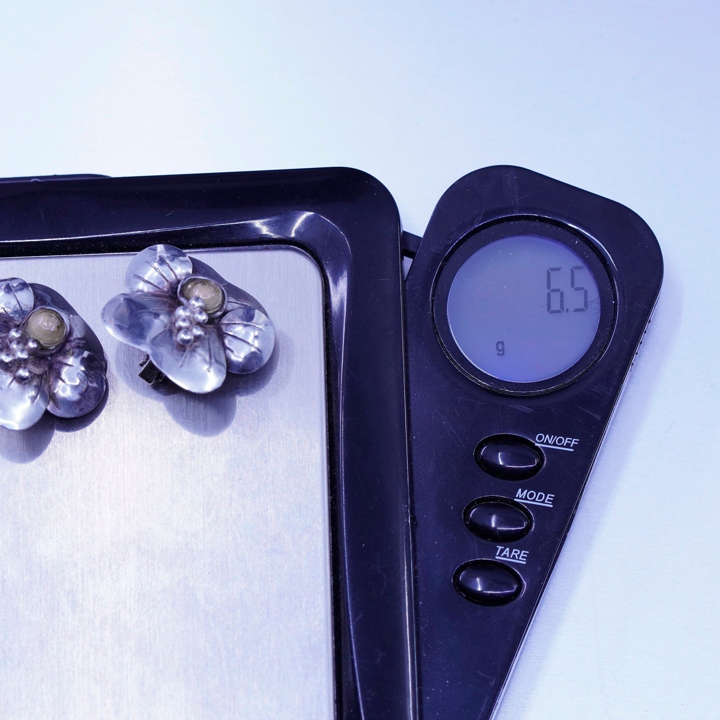 Vintage Sterling 925 silver handmade earrings, flower clip on with glass bead