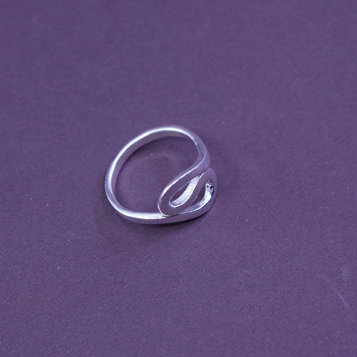 Size 6.5, vintage TMA Sterling silver handmade ring, Modern 925 wavy band