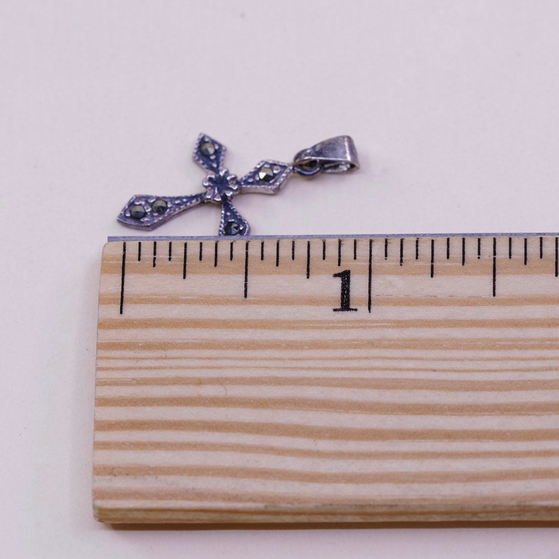 VTG handmade sterling silver cross, 925 silver with marcasite