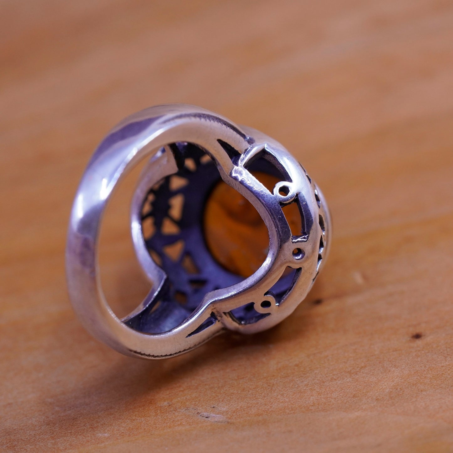 Size 6.25, vintage Sterling 925 silver handmade filigree ring with oval Amber