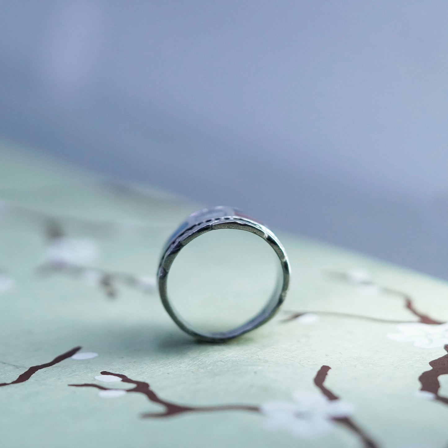 Size 8, Native American sterling silver Zuni ring, 925 wrap band turquoise