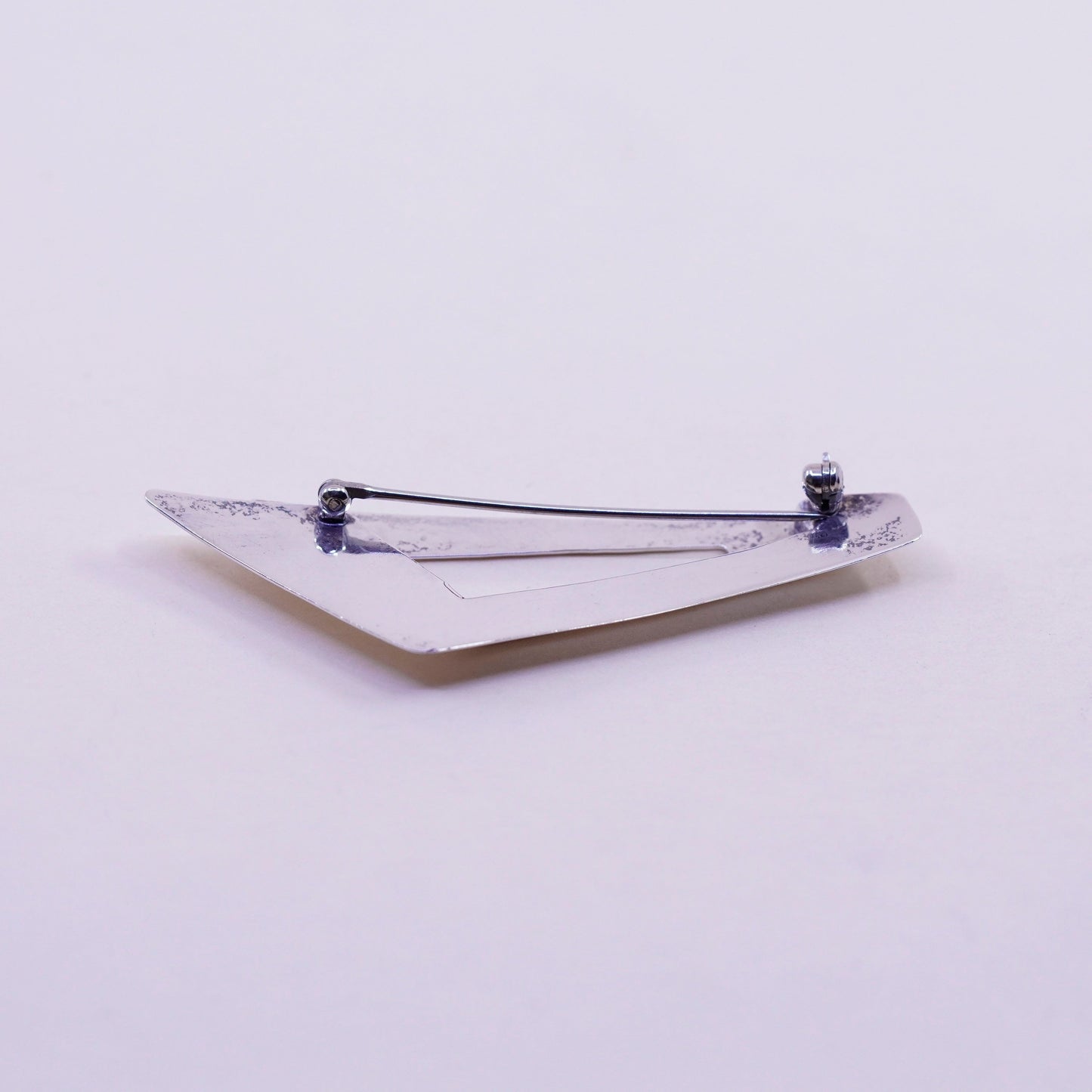 Vintage sterling 925 silver handmade brooch, minimalist, modern pointed design