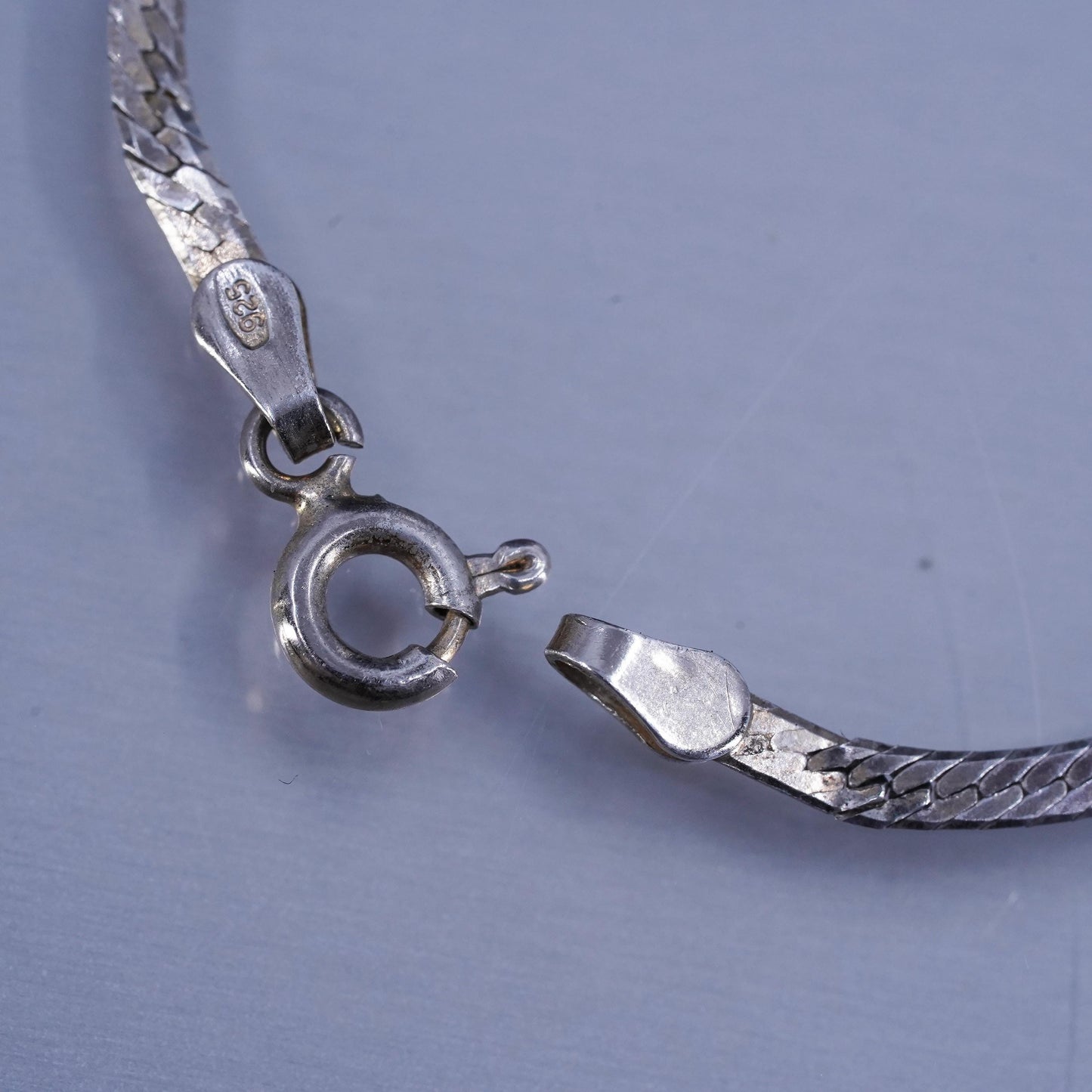 20” 2mm, vintage Italy Sterling 925 silver flatten herringbone chain necklace