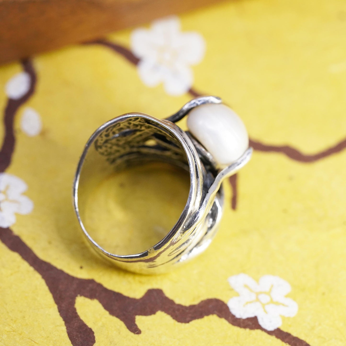 Size 6.75, VTG Israel Noa Zuman sterling silver 925 handmade vine ring pearl