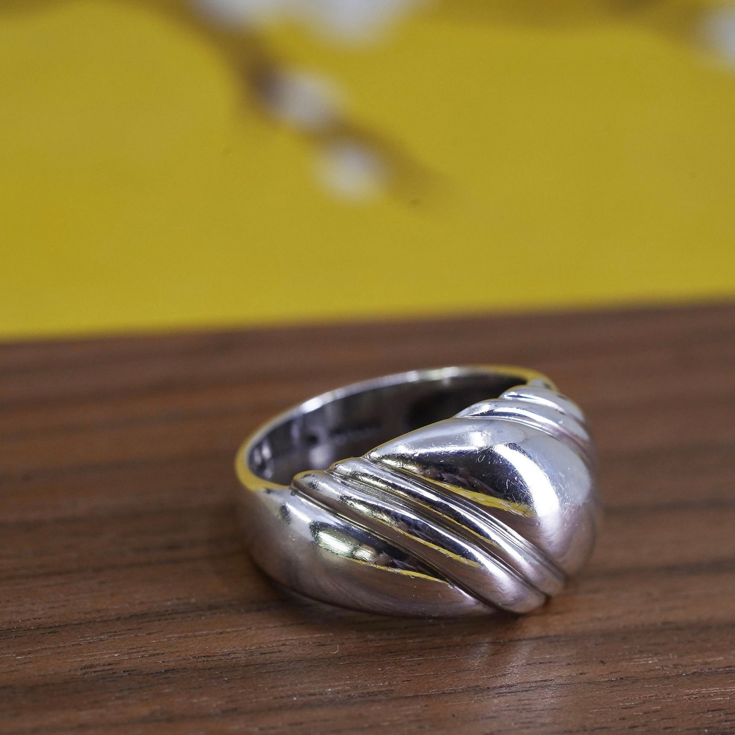 size 7.5, vintage Kabana Sterling silver handmade ring, 925 wide ribbed band