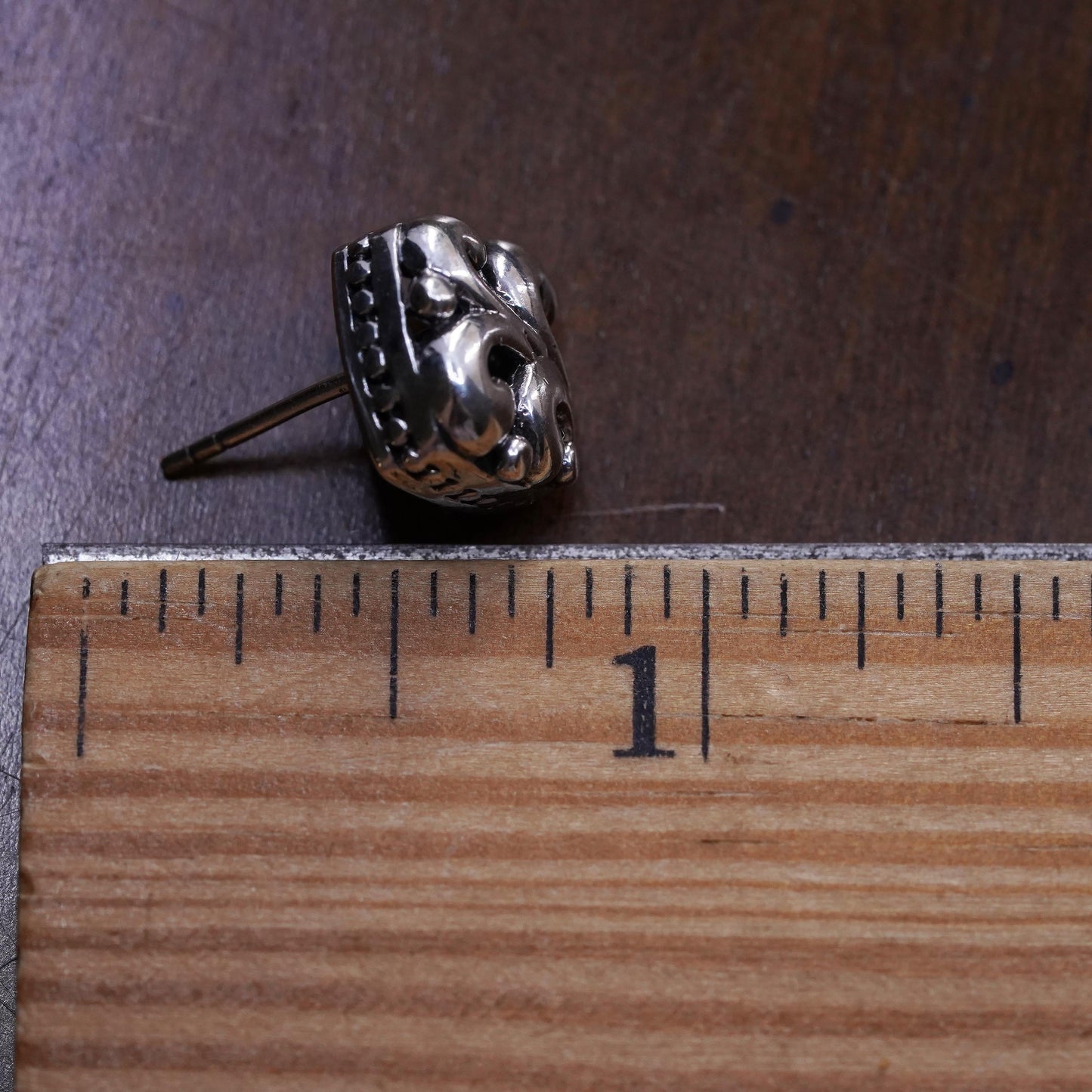 VTG handmade single earring. Sterling 925 silver floral textured square stud