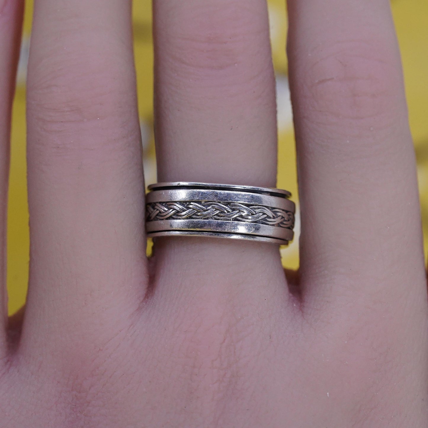 Size 7.5, vintage Sterling silver prayer ring, 925 spinner band
