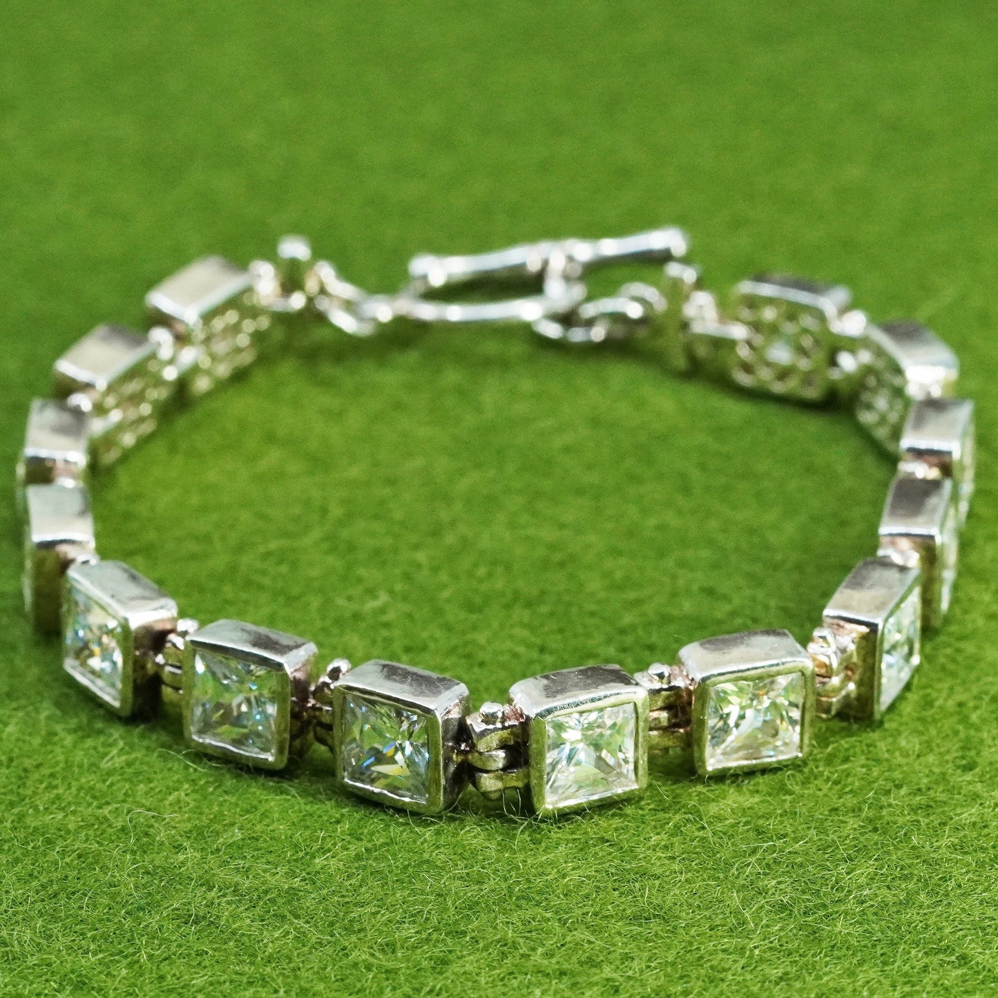 7.25”, Vintage sterling silver bracelet, 925 tennis heart bracelet square Cz