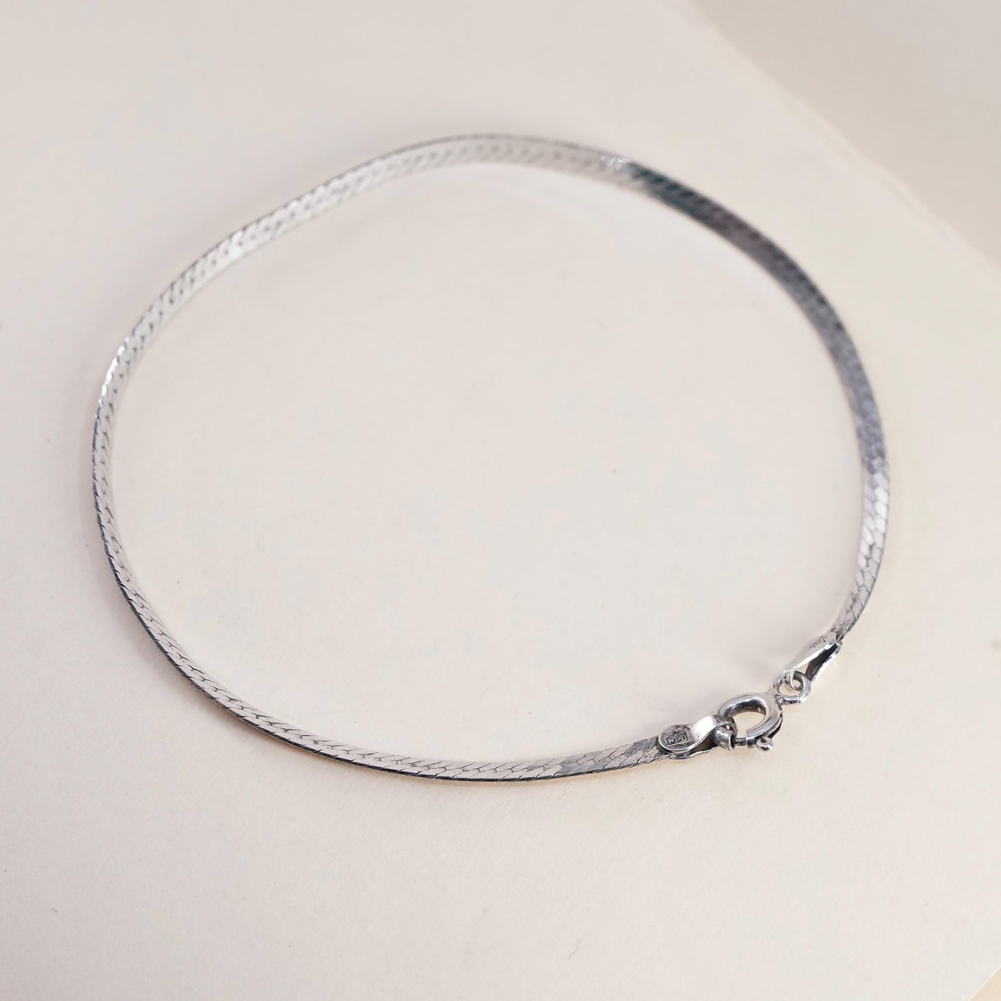 7.5", Vintage Italian sterling silver textured herringbone bracelet, 925 chain