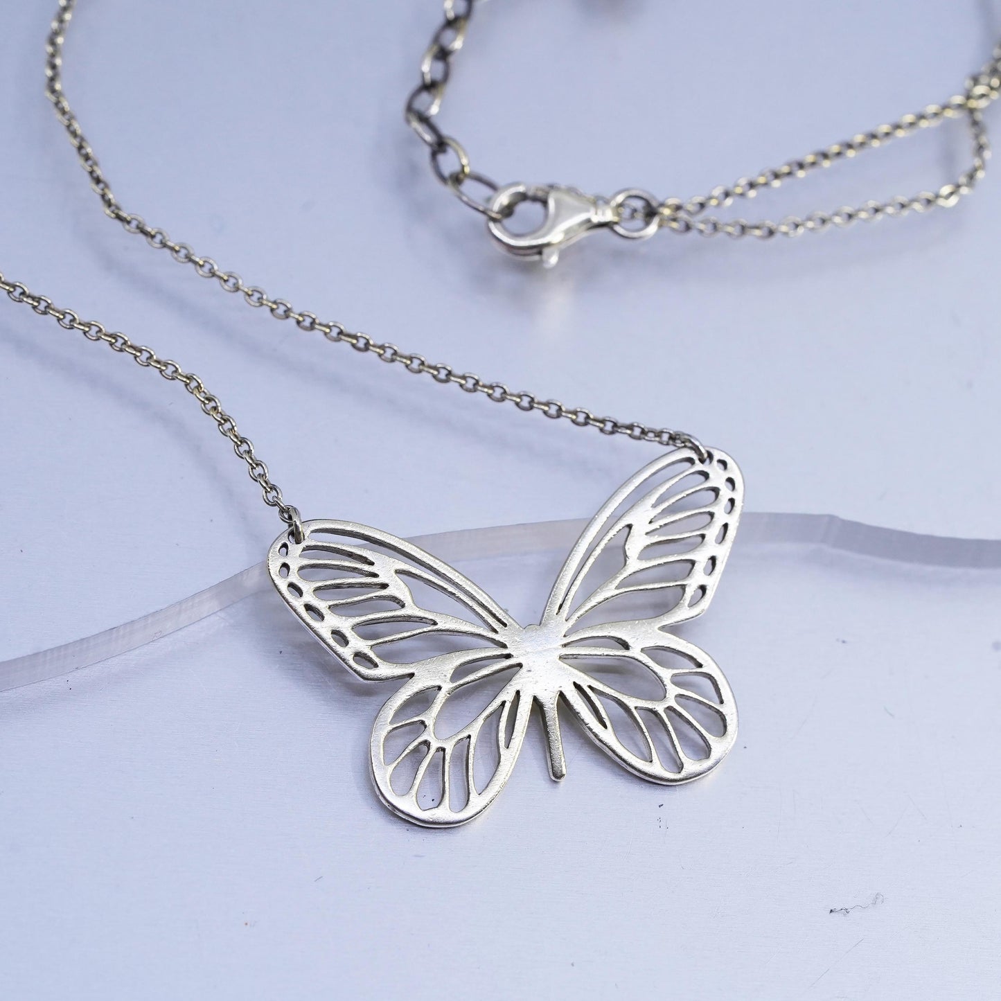 16+2", Tashi gold plated Sterling 925 silver circle necklace butterfly pendant