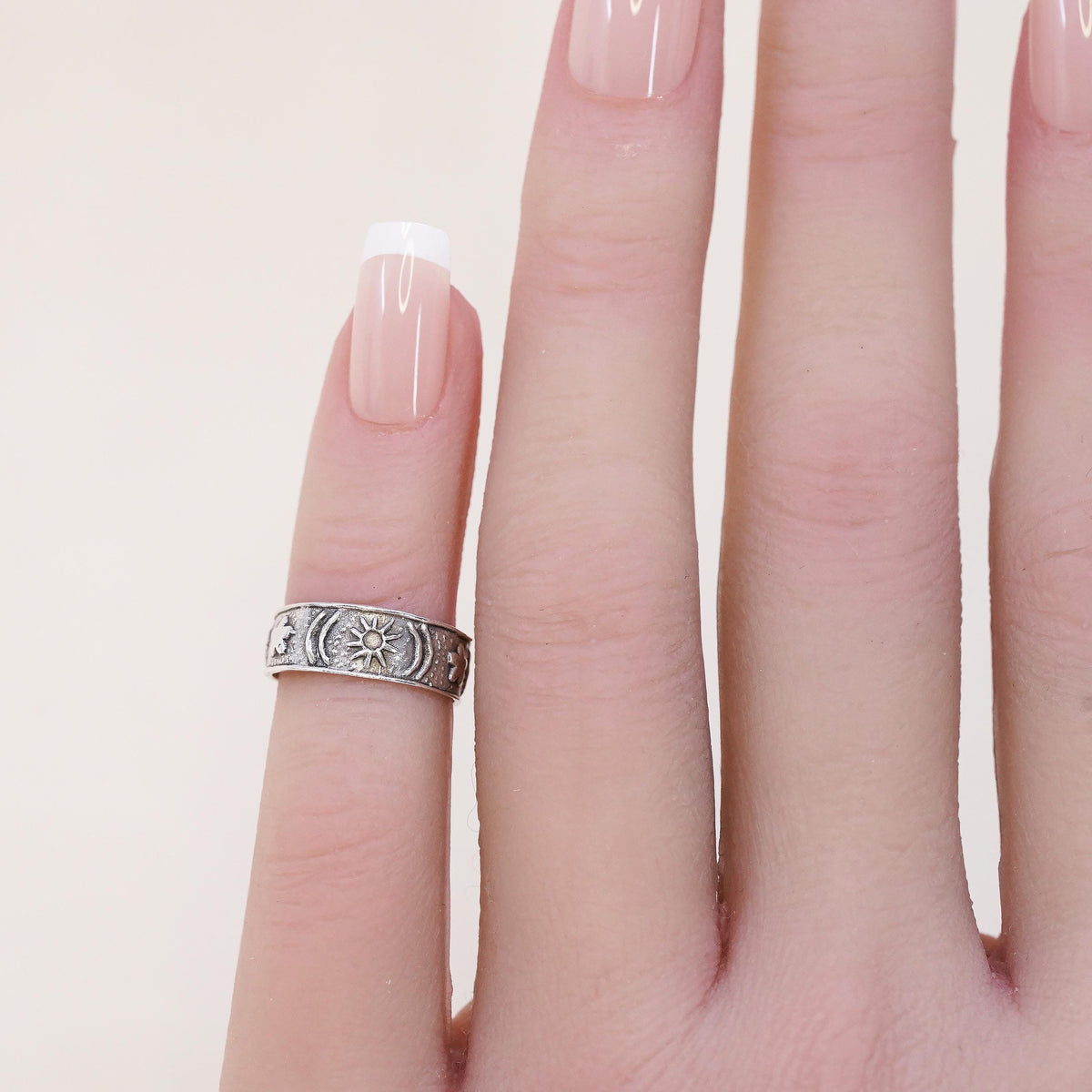 Size 1, vintage Sterling silver handmade ring, 925 textured band with sun stars
