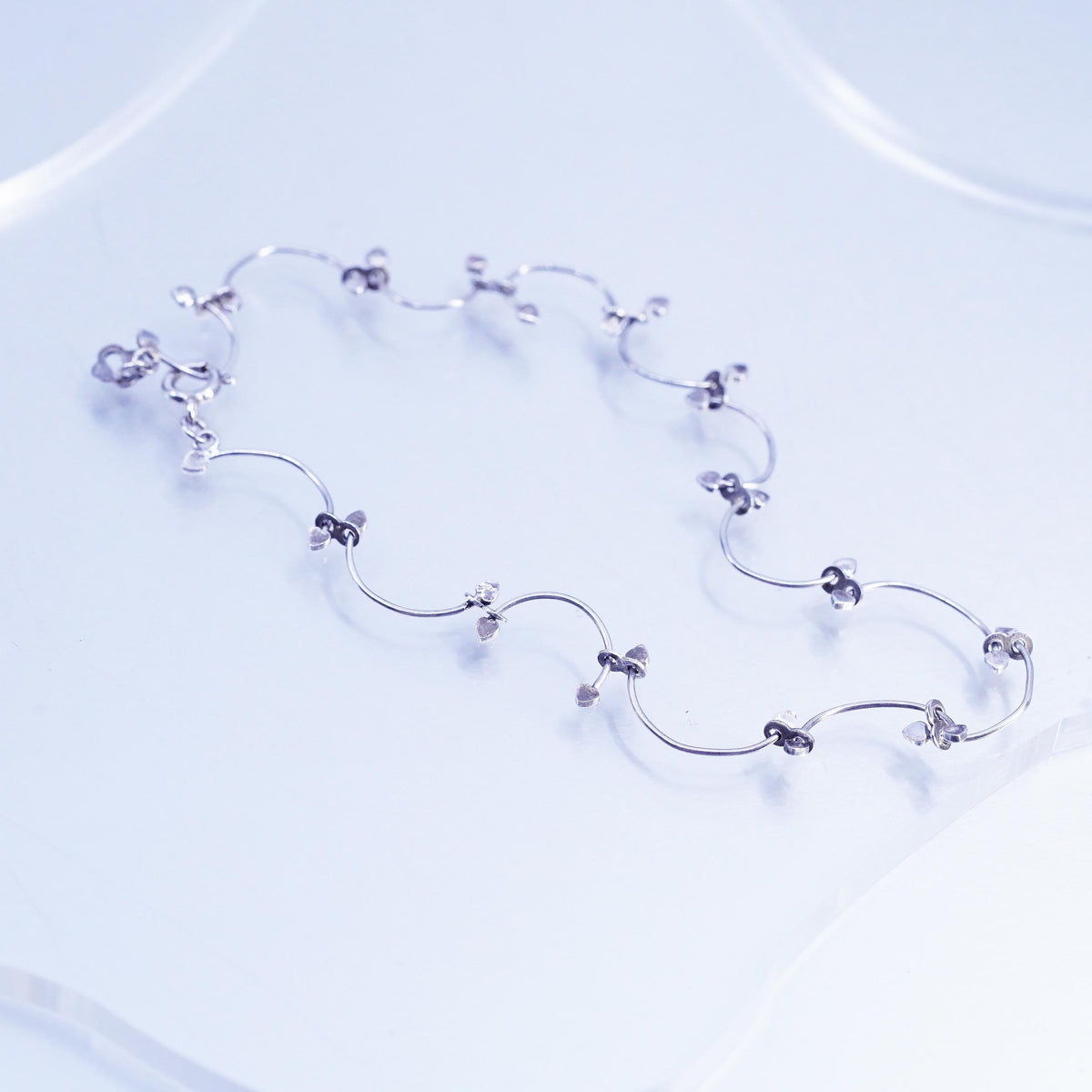 8.5" Vintage Sterling Silver 925 Heart Station Bracelet Wavy Chain Tiny Hearts